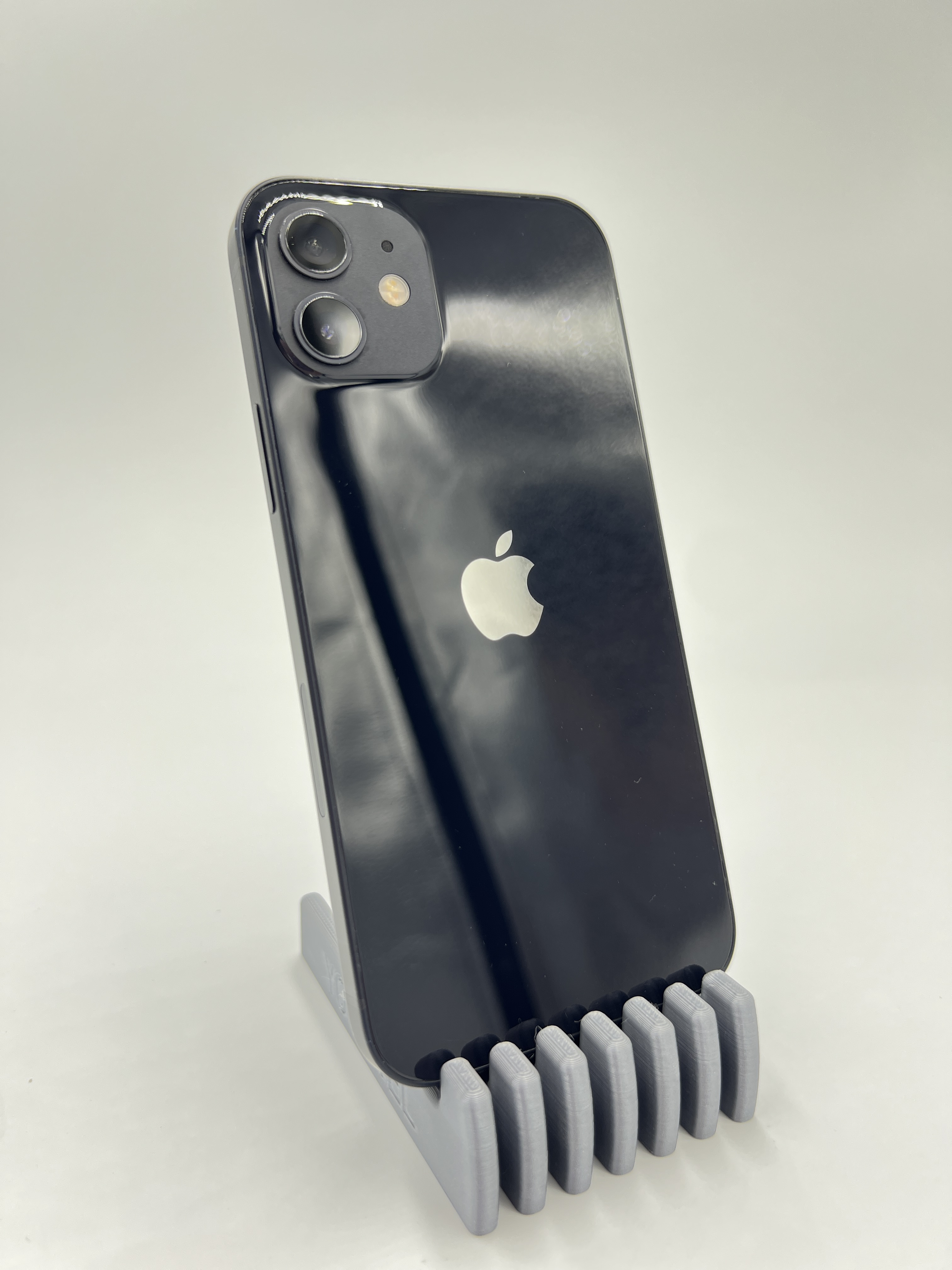 Apple iPhone 12 64GB Black Neverlock