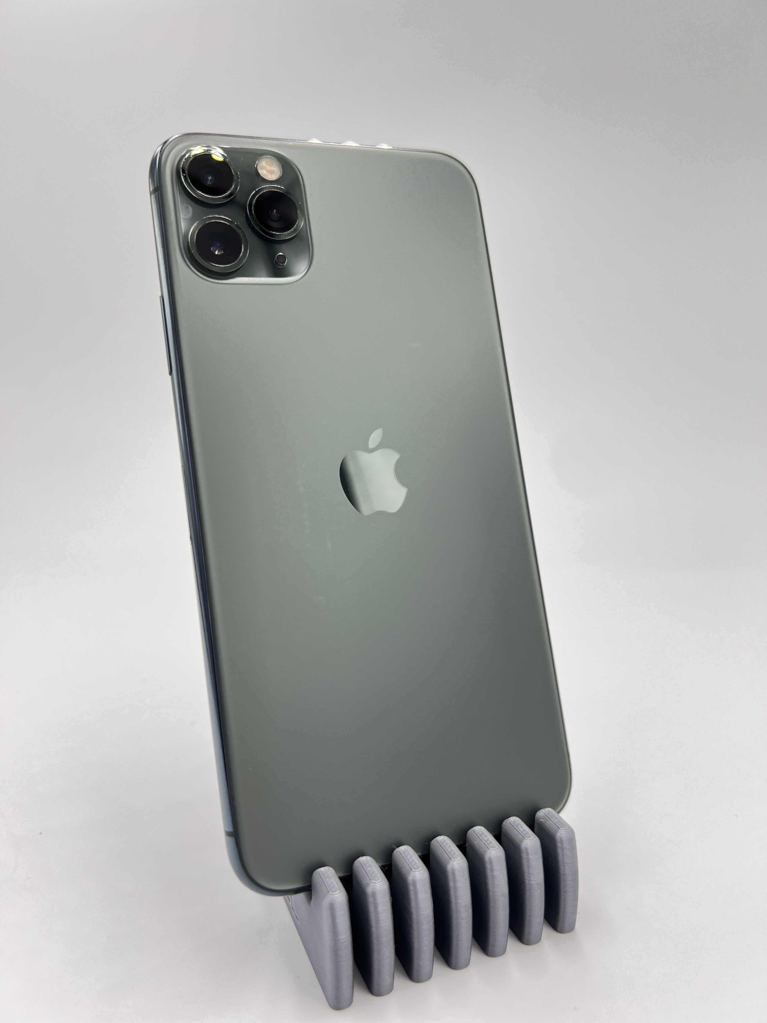 Apple iPhone 11 Pro Max 64GB Midnight Green Neverlock