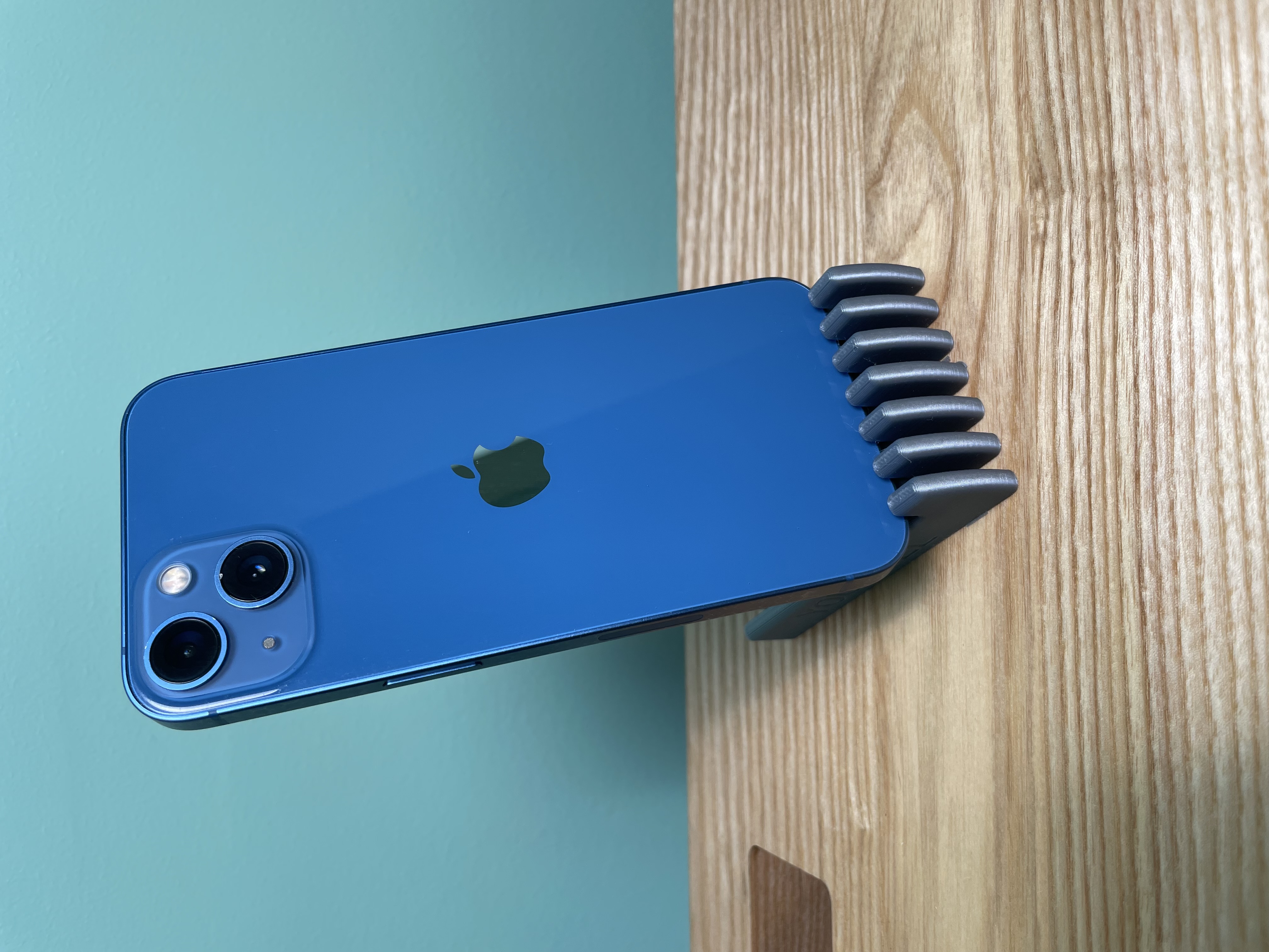 Apple iPhone 13 128GB Blue Neverlock