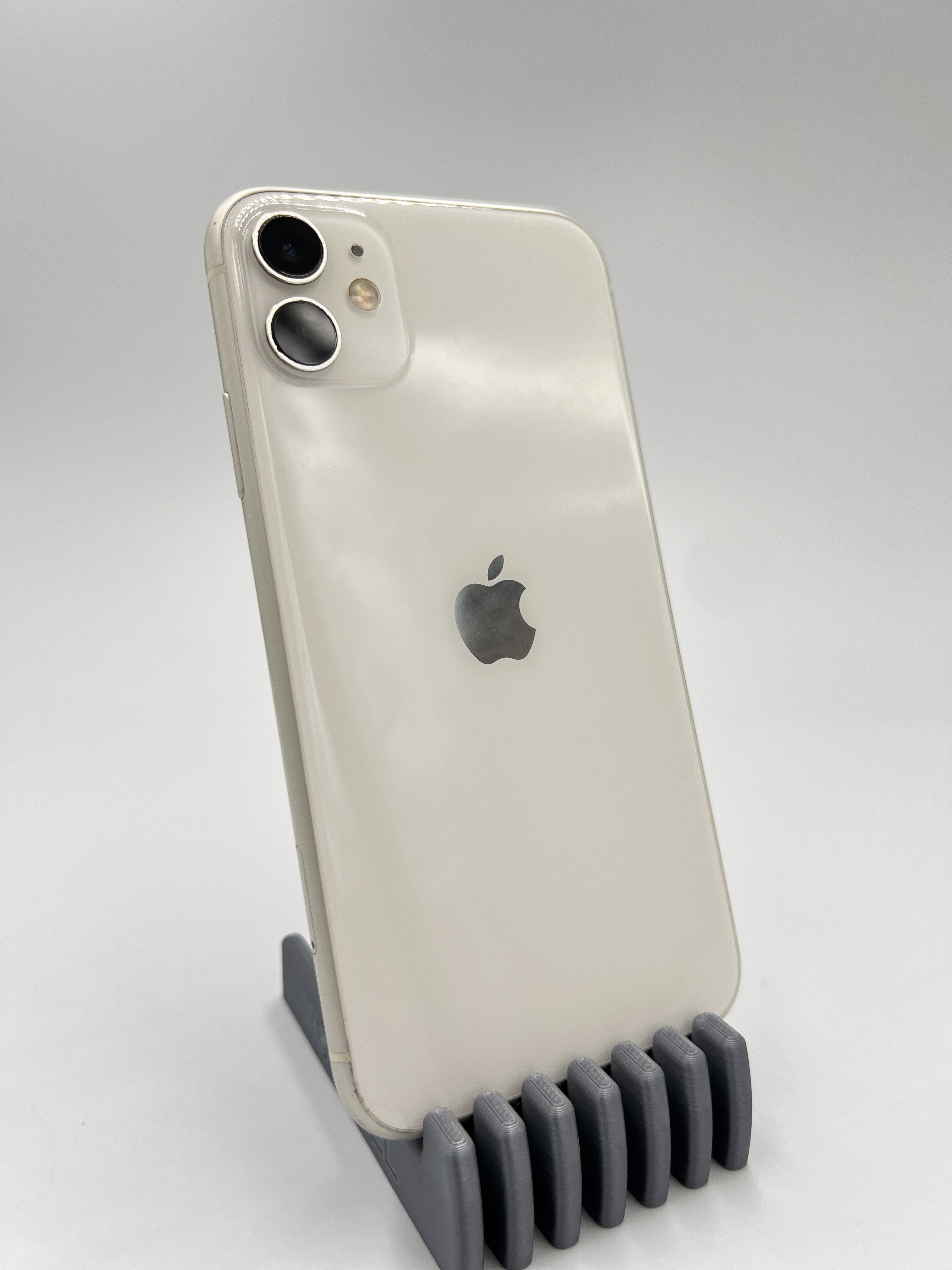 Apple iPhone 11 64GB White Neverlock
